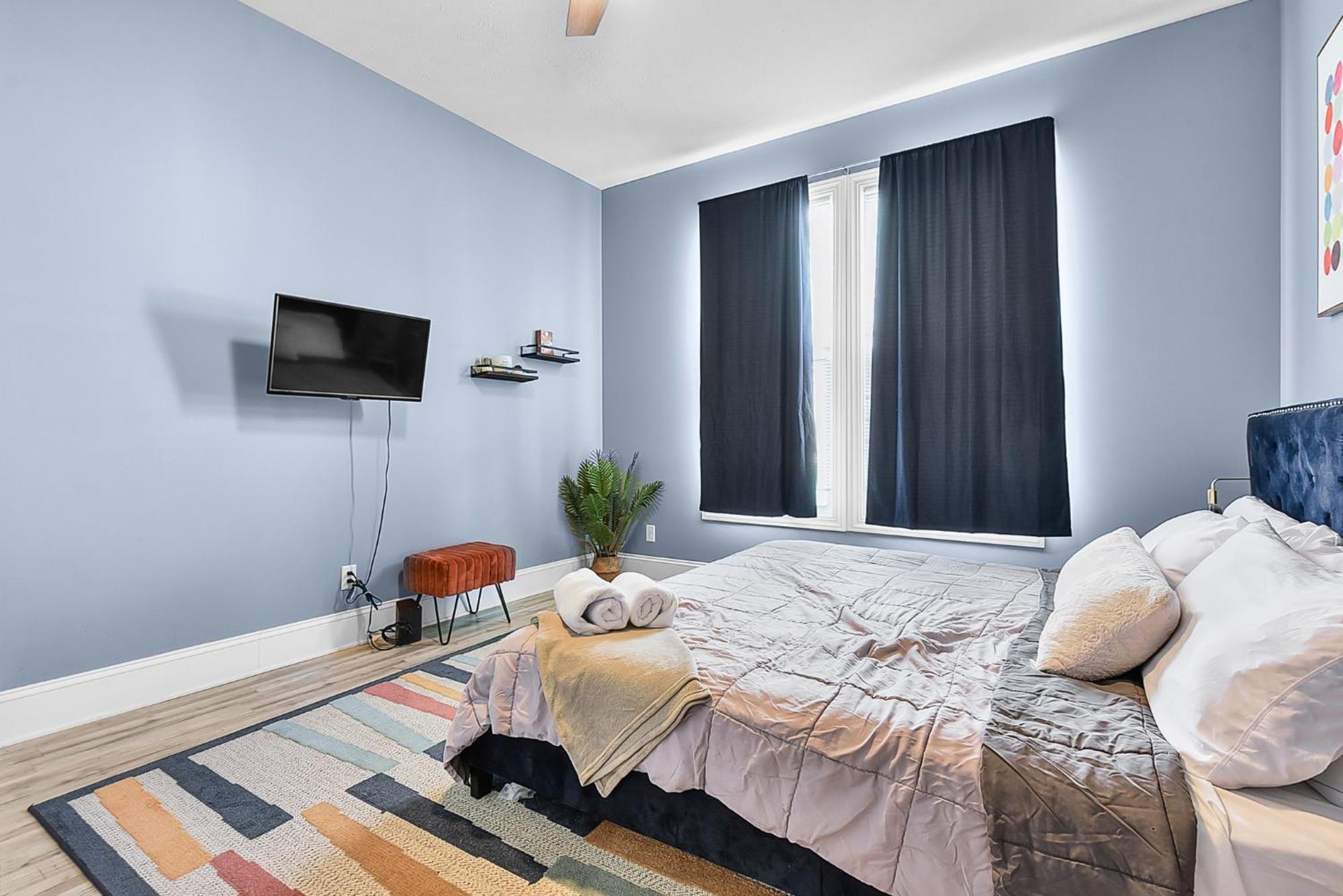 Modern Midtown 1B Apartment King Bed And Smart Tvs Omaha Luaran gambar